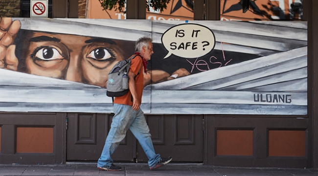 ABD'de COVID-19'dan ölenlerin sayısı 245 bin 965'e çıktı